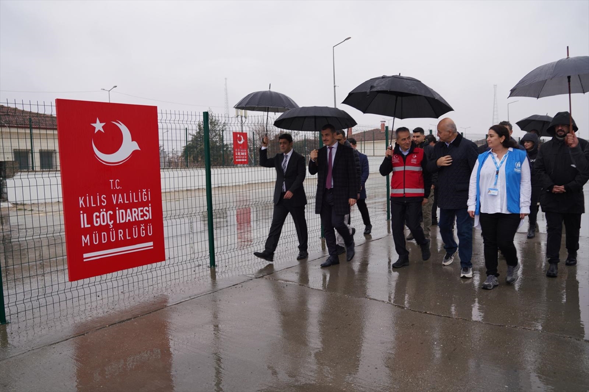 - Göç İdaresi Başkanı Kök:
- "(Suriyelilerin) Gönüllü geri dönüşlere ilişkin