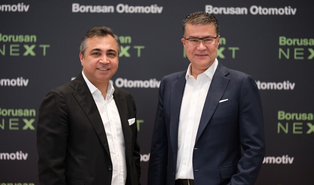 - Borusan Otomotiv İcra Kurulu Başkanı Hakan Tiftik:
- "(İkinci el