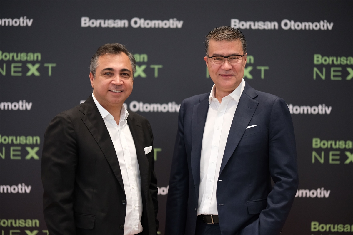 - Borusan Otomotiv İcra Kurulu Başkanı Hakan Tiftik:
- "(İkinci el