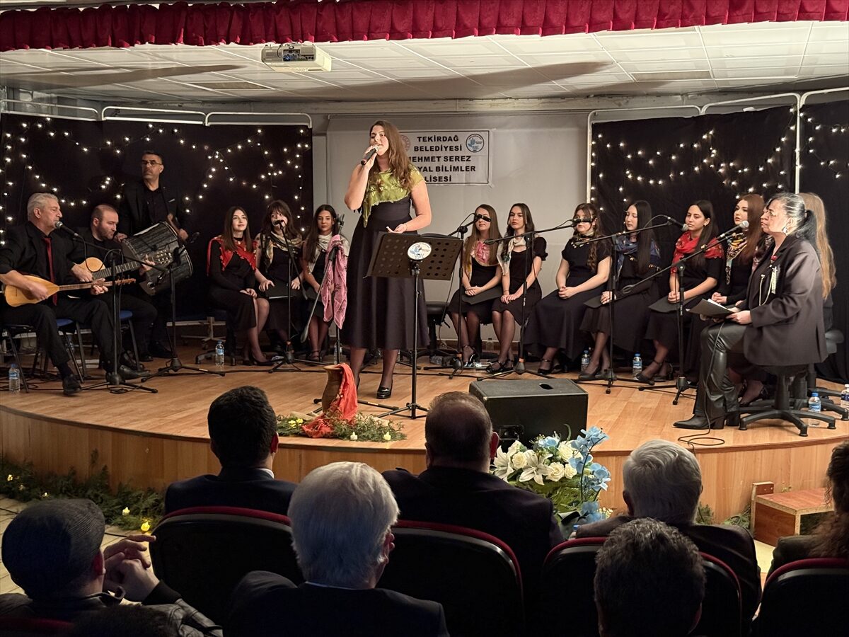 TEKİRDAĞ (AA) – "Bozkırın Tezenesi" olarak bilinen halk ozanı Neşet