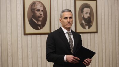 SOFYA (AA) – Bulgaristan Cumhurbaşkanı İliyana Yotova, erken seçime kadar