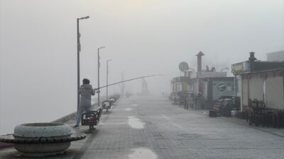ÇANAKKALE (AA) – Çanakkale Boğazı'nda etkili olan yoğun sis nedeniyle