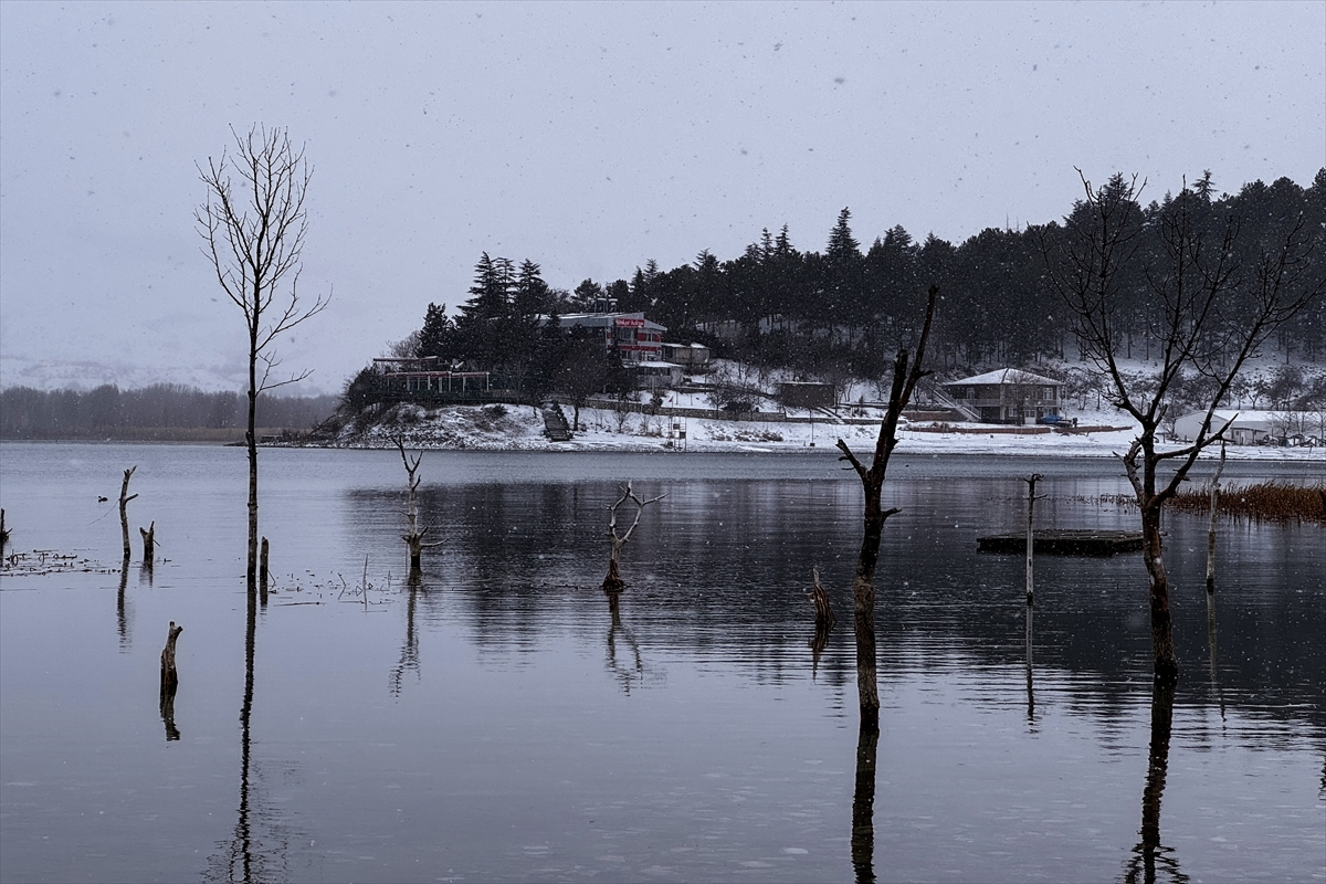 - Elazığ'ın Sivrice ilçesinde doğal güzelliğiyle yılın 4 mevsimi ilgi