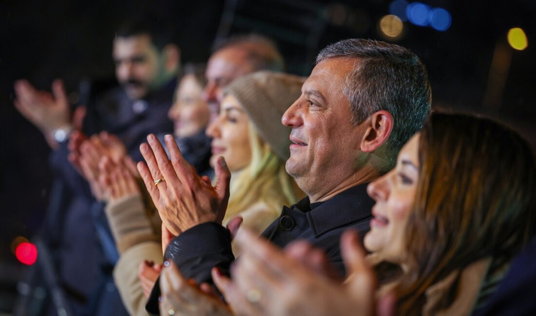İSTANBUL (AA) – CHP Genel Başkanı Özgür Özel, İstanbul Büyükşehir