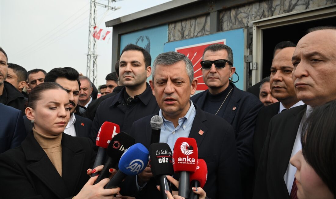 - "Hafta boyunca, çeşitli yerlerde, hem konteynerde olanın hem eve