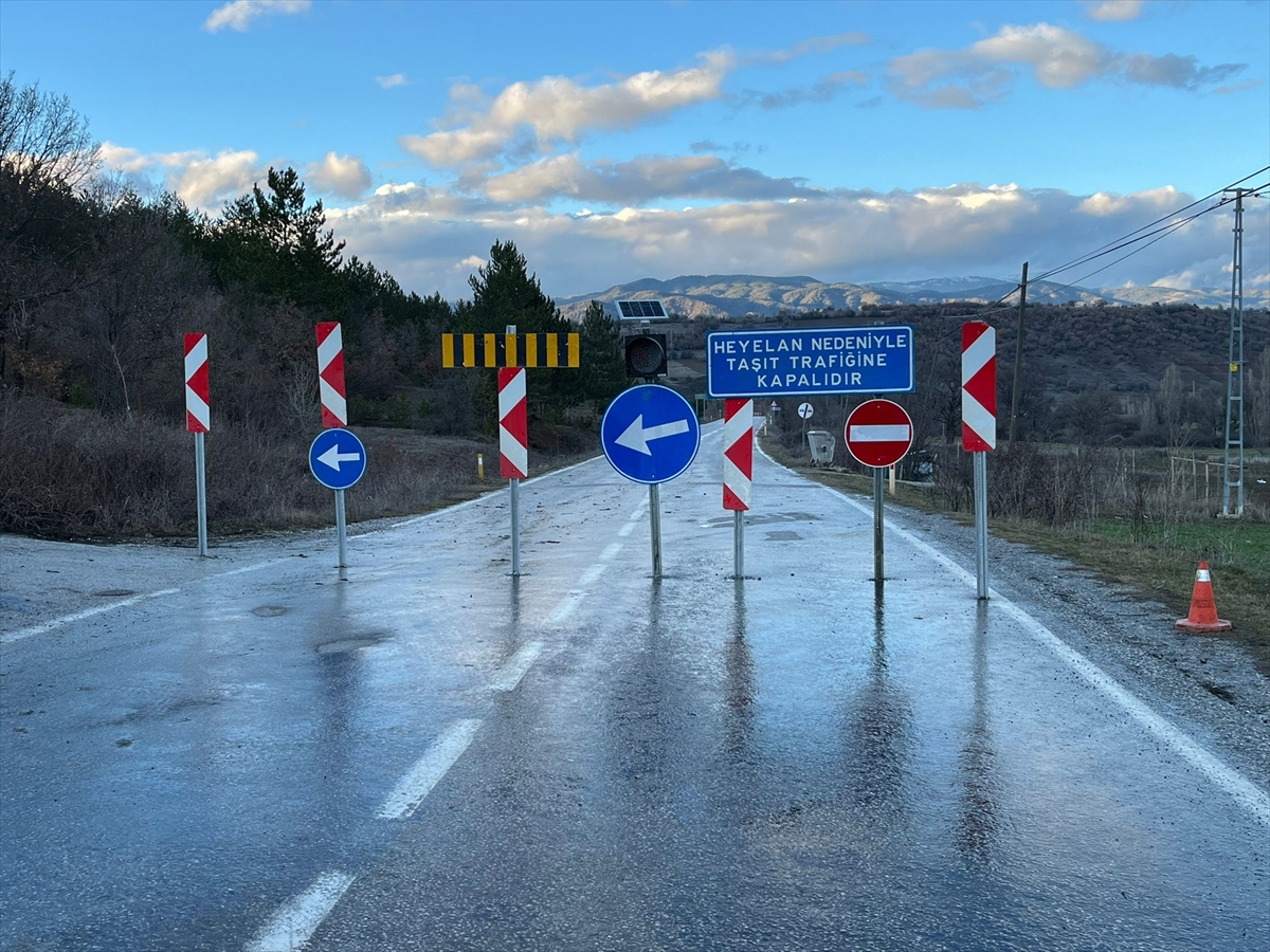 ÇORUM (AA) – Çorum’un İskilip ilçesinde debisi yükselen çay üzerindeki