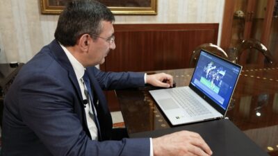 - "Bir taraftan Gazze'deki soykırım meselesi, diğer taraftan çevresel problemler,