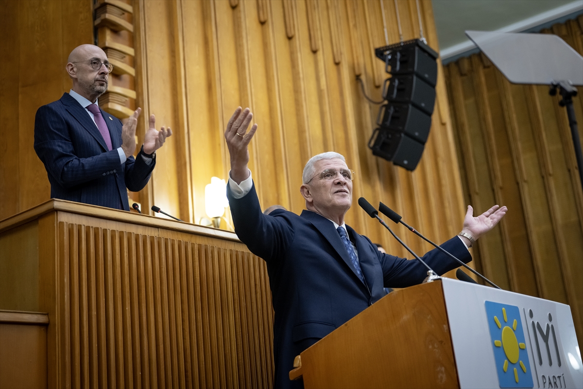 - "Suriye'de yapılması gereken bellidir. Terör örgütünün askeri ve siyasi