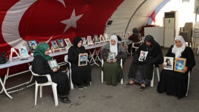 - Anne Bedriye Uslu:
- "Oğlumla oruç tutup, iftar yapmayı isterdim.