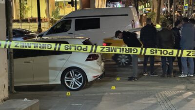 DİYARBAKIR (AA) – Diyarbakır'ın merkez Yenişehir ilçesinde çıkan silahlı kavgada