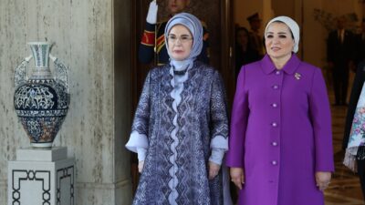 - Al-İttihadiye Sarayı'nda gerçekleşen ikili görüşmenin ardından lider eşleri, Büyük