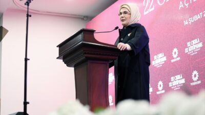 - "Millet Kütüphanesi, ülkemizde kütüphanecilik alanında yeni bir dönemin miladı