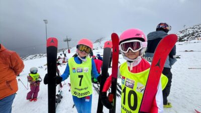 ERZİNCAN (AA) – Türkiye Kayak Federasyonunca düzenlenen Minikler Festivali ile