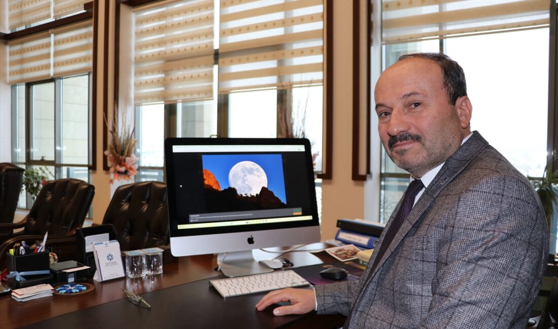 ERZURUM (AA) – Erzurum Teknik Üniversitesi Rektörü Prof. Dr. Bülent