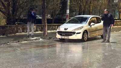 ERZURUM (AA) – Erzurum'un Palandöken ilçesinde, taksinin çarptığı kişi ağır