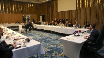 - "Biz şampiyonluk yolunda emin adımlarla ilerliyoruz ve kalan 12