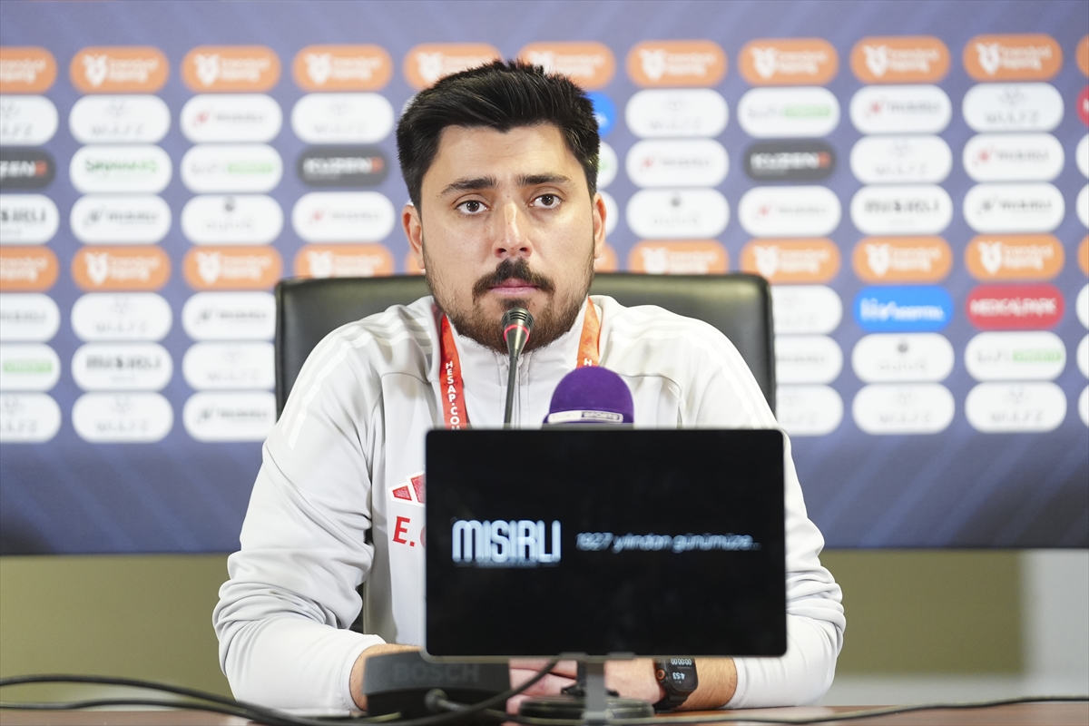 - Hesap.com Antalyaspor Teknik Sorumlusu Ender Örenç:
"Kaybettiğimiz için çok üzgünüz.