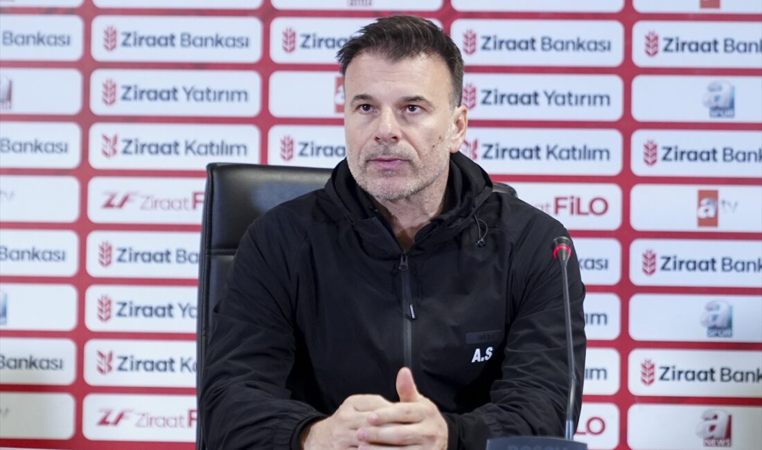 - Mısırlı.com.tr Fatih Karagümrük Teknik Direktörü Aleksandar Stanojevic:
"Oyundan ve sonuçtan