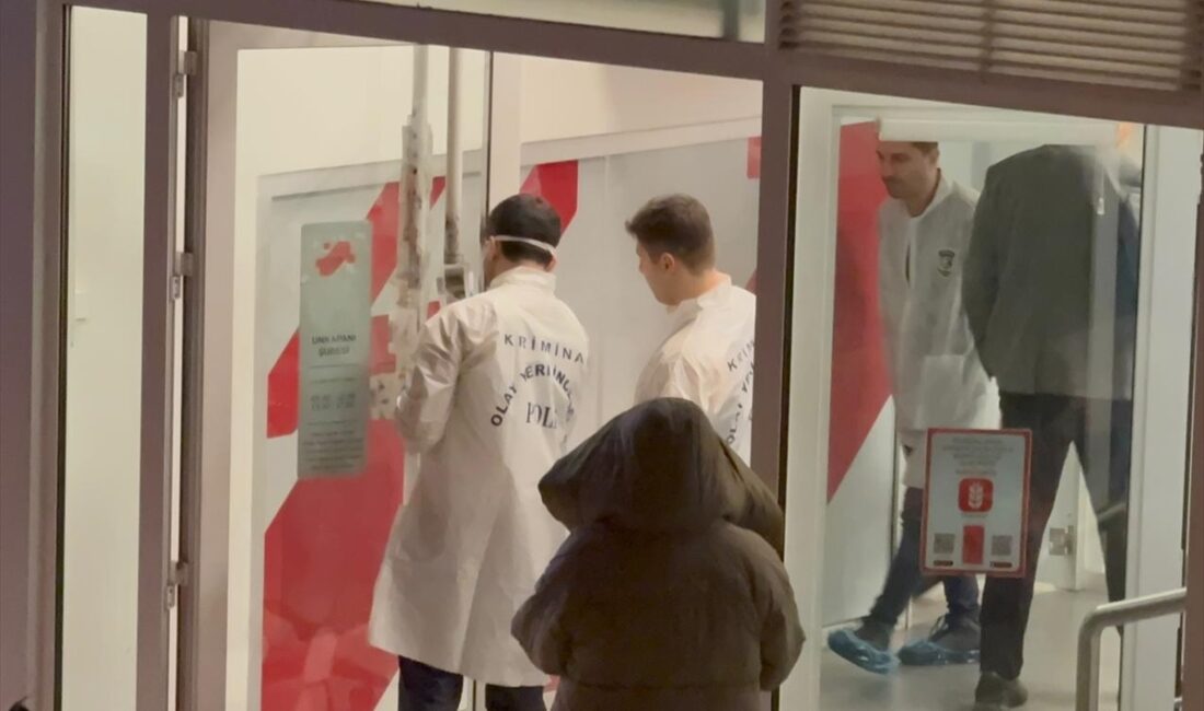 - Kaçarken bir kişiye çarpan zanlının düşürdüğü yaklaşık 80 bin