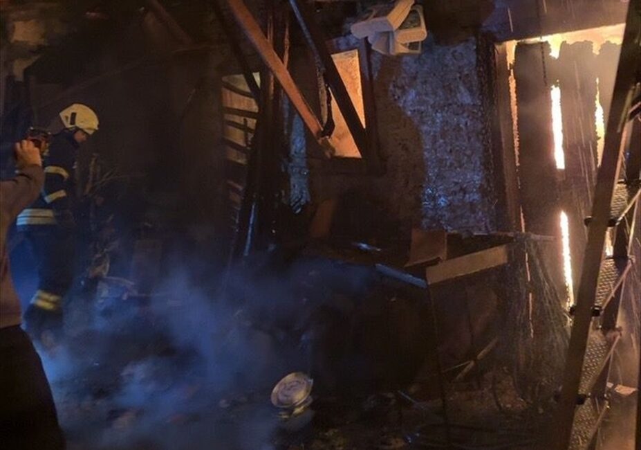 MUĞLA (AA) – Muğla'nın Fethiye ilçesinde evde çıkan yangında 1