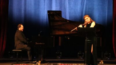 SOFYA (AA) – Bulgaristan'ın başkenti Sofya'da, flüt sanatçısı Zeynep Keleşoğlu