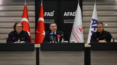 - TBMM Dışişleri Komisyonu Başkanı ve AK Parti Ankara Milletvekili