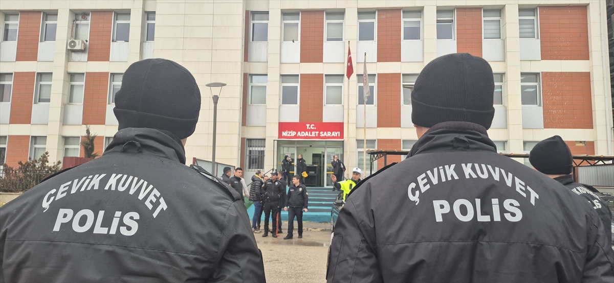 - Mahkeme, 12 sanıktan 7'sine 5 ila 16 yıl 8