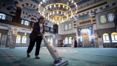 - Başkentte Altındağ Belediyesince organize edilen Kadın Eğitim Kültür Merkezi