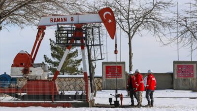 - Türkiye'nin petrol serüveninin başladığı Batman ve ardından Diyarbakır, Siirt