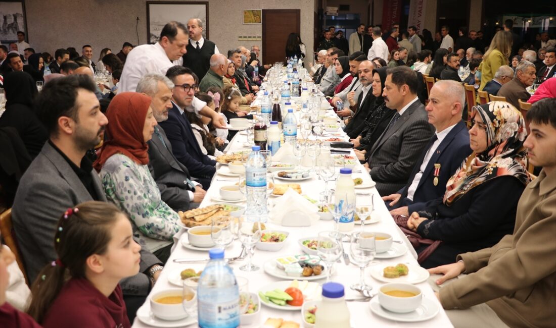 HATAY (AA) – Hatay Valiliği tarafından şehit aileleri ve gazilere