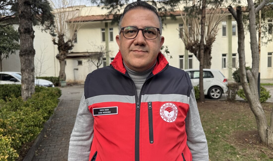 - Bulanık ve akıntılı sularda zorlu görevler üstlenen İl Jandarma