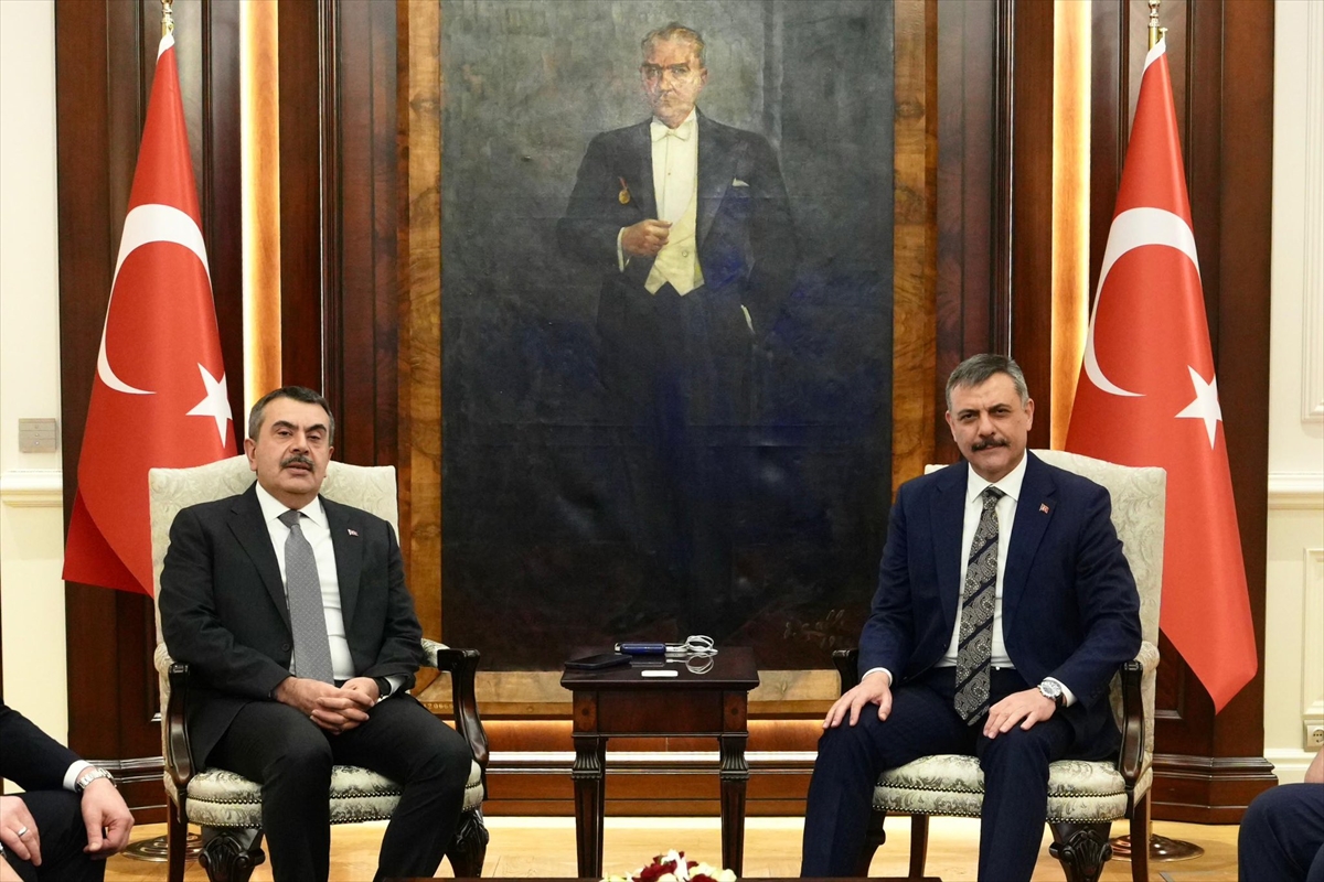 ANKARA (AA) – İçişleri Bakanı Mustafa Çiftçi, kendisini ziyaret eden