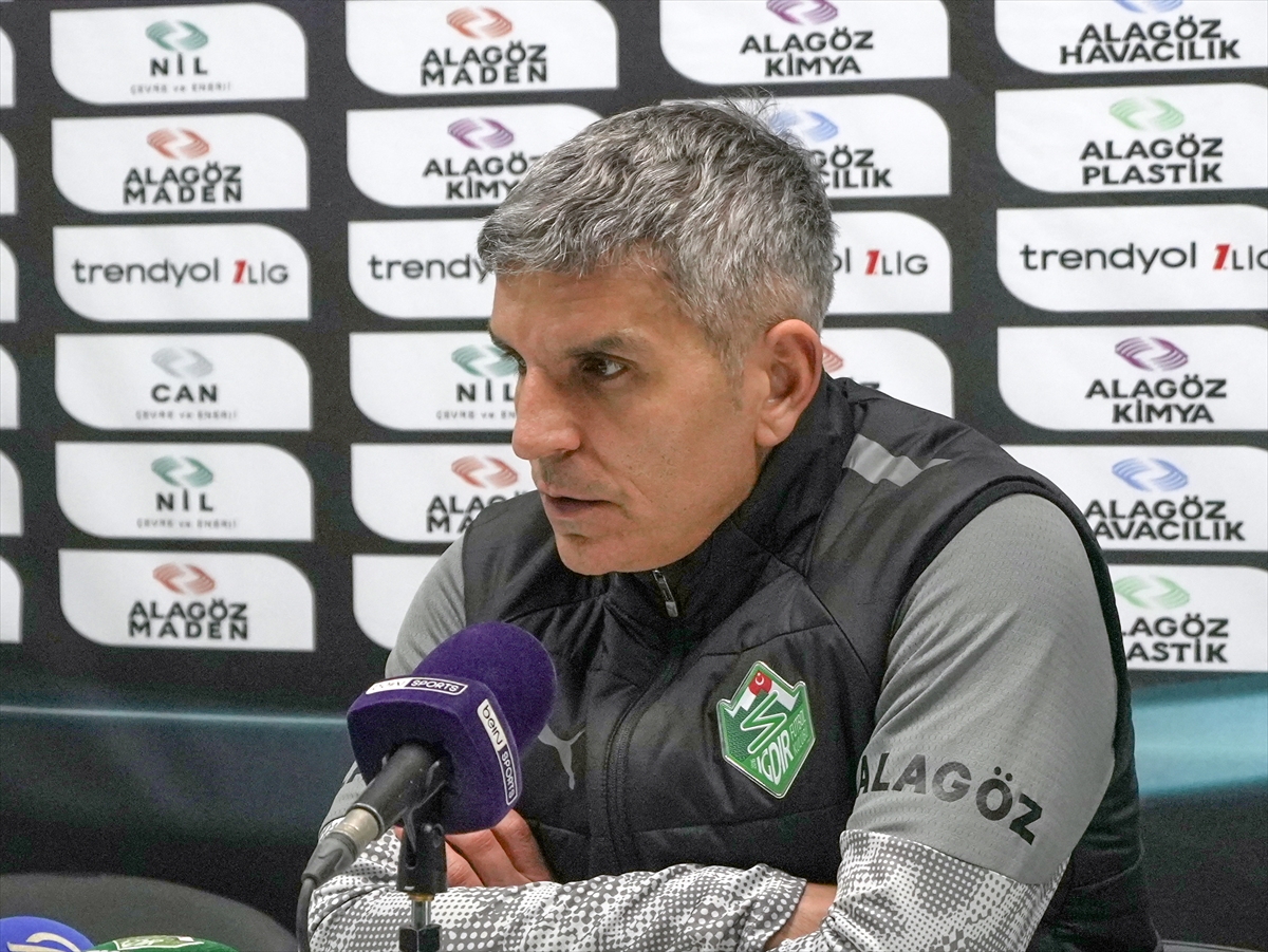 - Alagöz Holding Iğdır FK Teknik Direktörü Kenan Koçak:
"Kaybedilen 2