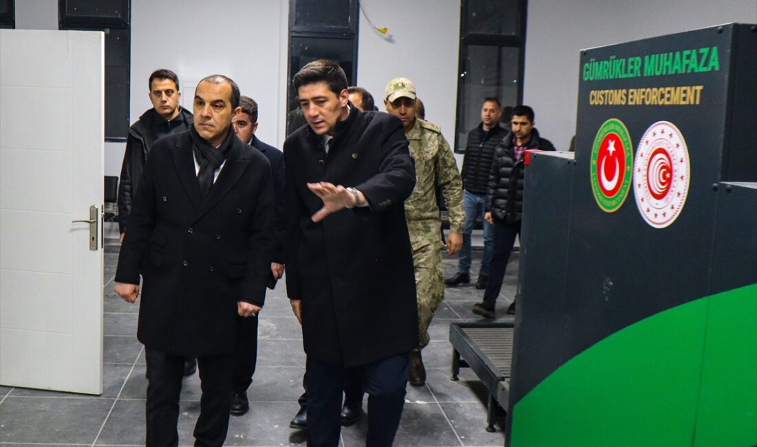 IĞDIR (AA) – Iğdır Valisi Mustafa Fırat Taşolar, Türkiye-Ermenistan sınırındaki