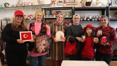 - Gülgönen Tarımsal Kalkınma Kooperatifi Başkanı Nazire Özsu:
- "Kooperatif ile