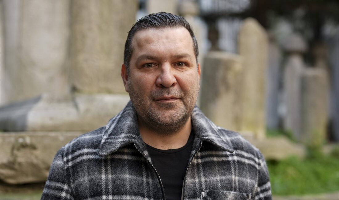 - Yapımcı Eyüp Gökhan Özekin:
- "İkinci sezon birinci sezondan daha