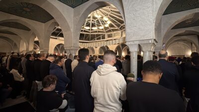 ​​​​​​​CENEVRE (AA) – İsviçre genelinde Müslümanlar, ramazanın ilk teravih namazını