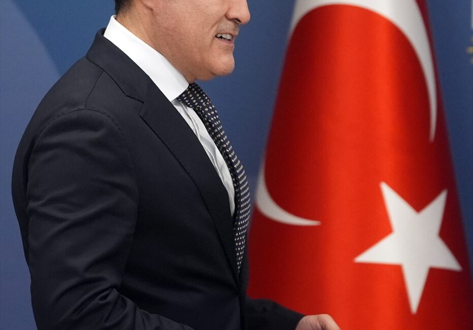 - "Şiddetin, çeteleşmenin etnistesi, dini, mezhebi olmaz. Kim ki buna