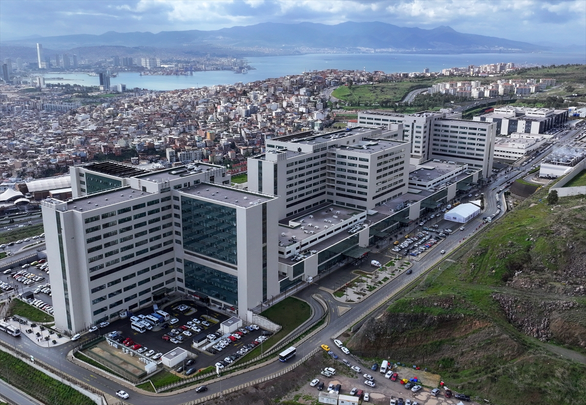 İZMİR (AA) – İzmir Vakıflar Bölge Müdürü Tahir Emre Can,