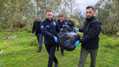 İZMİR (AA) – İzmir'in Buca ilçesinde aralarında kedi, köpek, karga