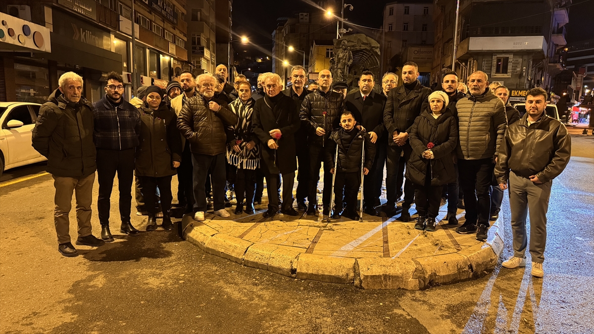ZONGULDAK (AA) – Kahramanmaraş merkezli depremlerde hayatını kaybedenler Zonguldak'ta anıldı.