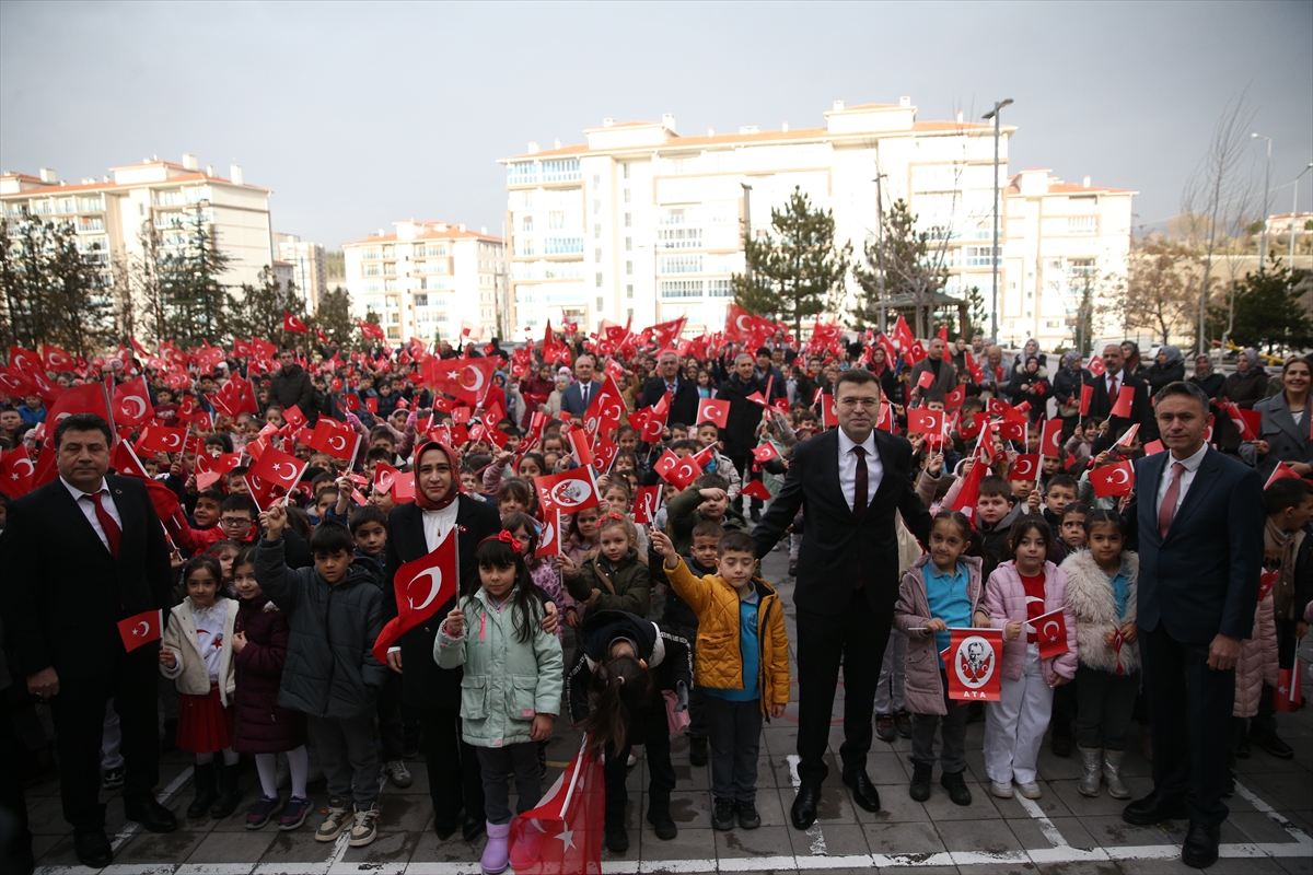 KAYSERİ (AA) – Kayseri, Nevşehir, Yozgat, Kırşehir ve Niğde'de, yarıyıl