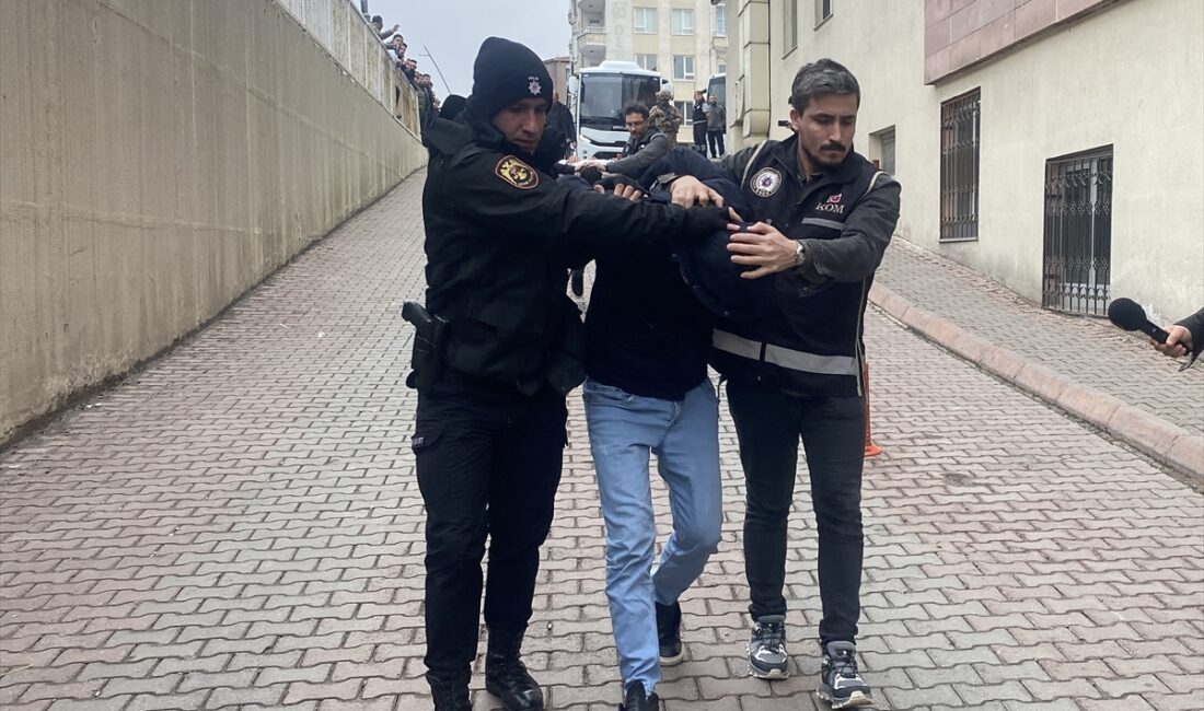 KAYSERİ (AA) – Kayseri'de organize suç örgütlerine yönelik operasyonda gözaltına