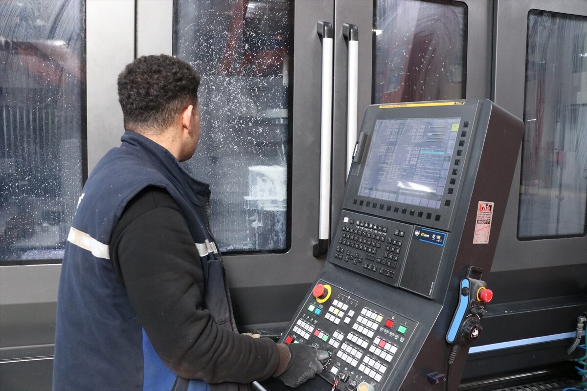 - Firmanın İş Geliştirme ve Satış Müdürü Ömer Faruk Özdemir:
-