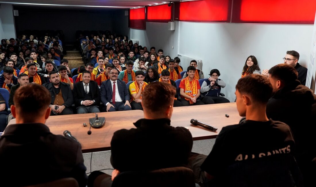 KAYSERİ (AA) – Trendyol Süper Lig ekiplerinden Zecorner Kayserispor'da bazı