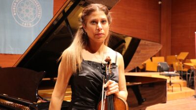 - Lösemili çocuklar için düzenlenecek konserin provaları için geldiği Bursa'da