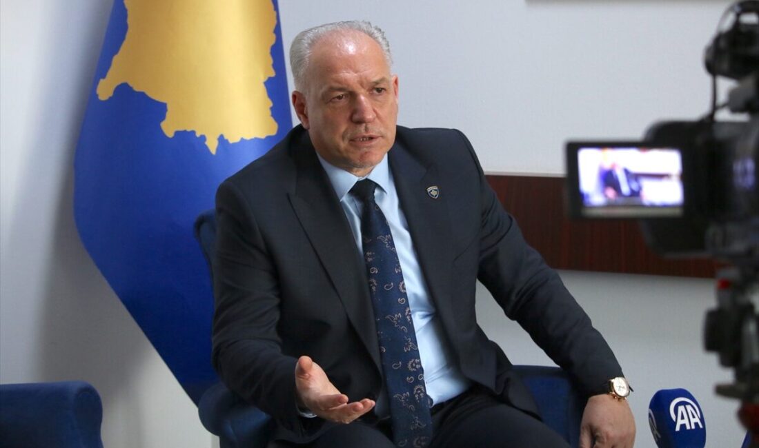 - "Türkiye Cumhuriyeti, NATO içerisinde en güçlü ülkelerden biri, dolayısıyla