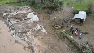 MUĞLA (AA) – Muğla'nın Köyceğiz ilçesinde yağışlarla debisi yükselen derelerin
