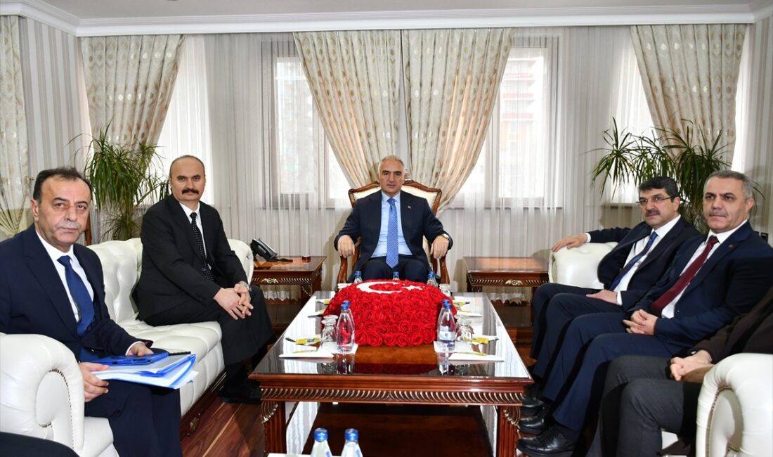 - "Son yıllarda Batman'a kültür ve turizm alanında 474 milyon