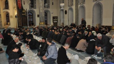 KÜTAHYA (AA) – Kütahya İHH İnsani Yardım Derneği öncülüğünde geleneksel